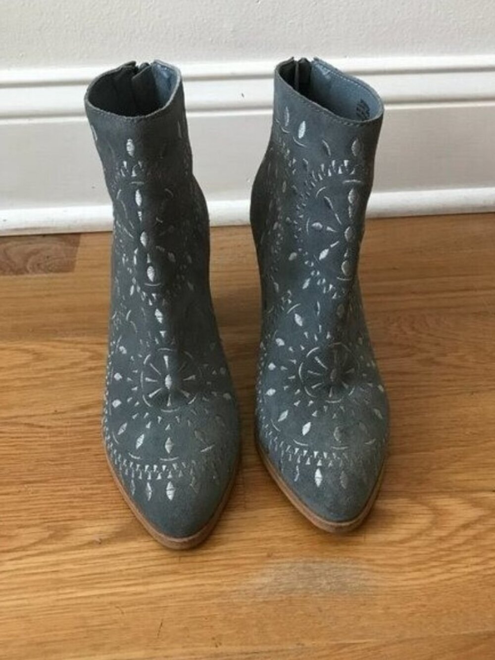 Matisse Springfield Embroidered Suede Ankle Booties Dusty Blue - Picture 4 of 12